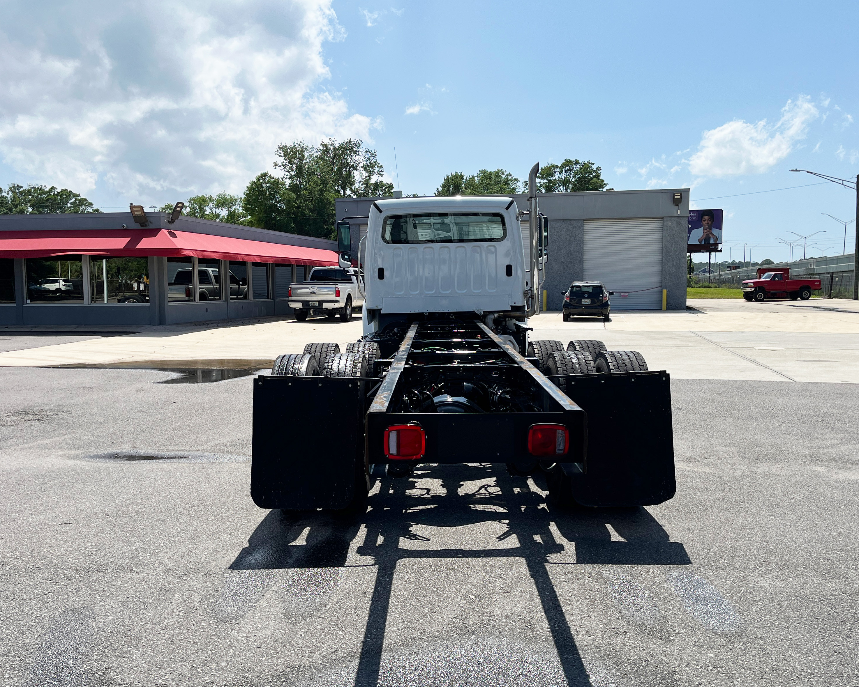 2020 Freightliner Business Class M2 106 T40959